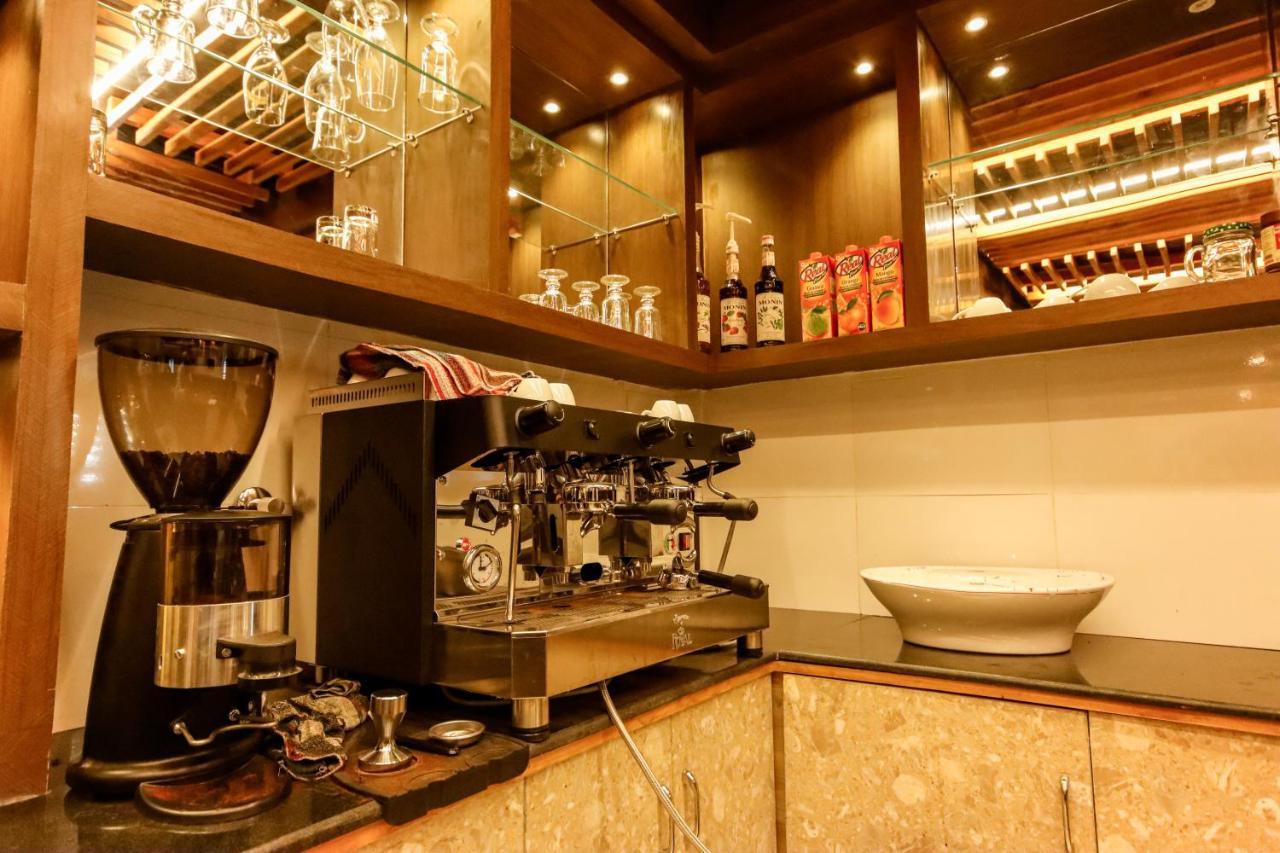 Hotel Elegant Kathmandu Inn エクステリア 写真