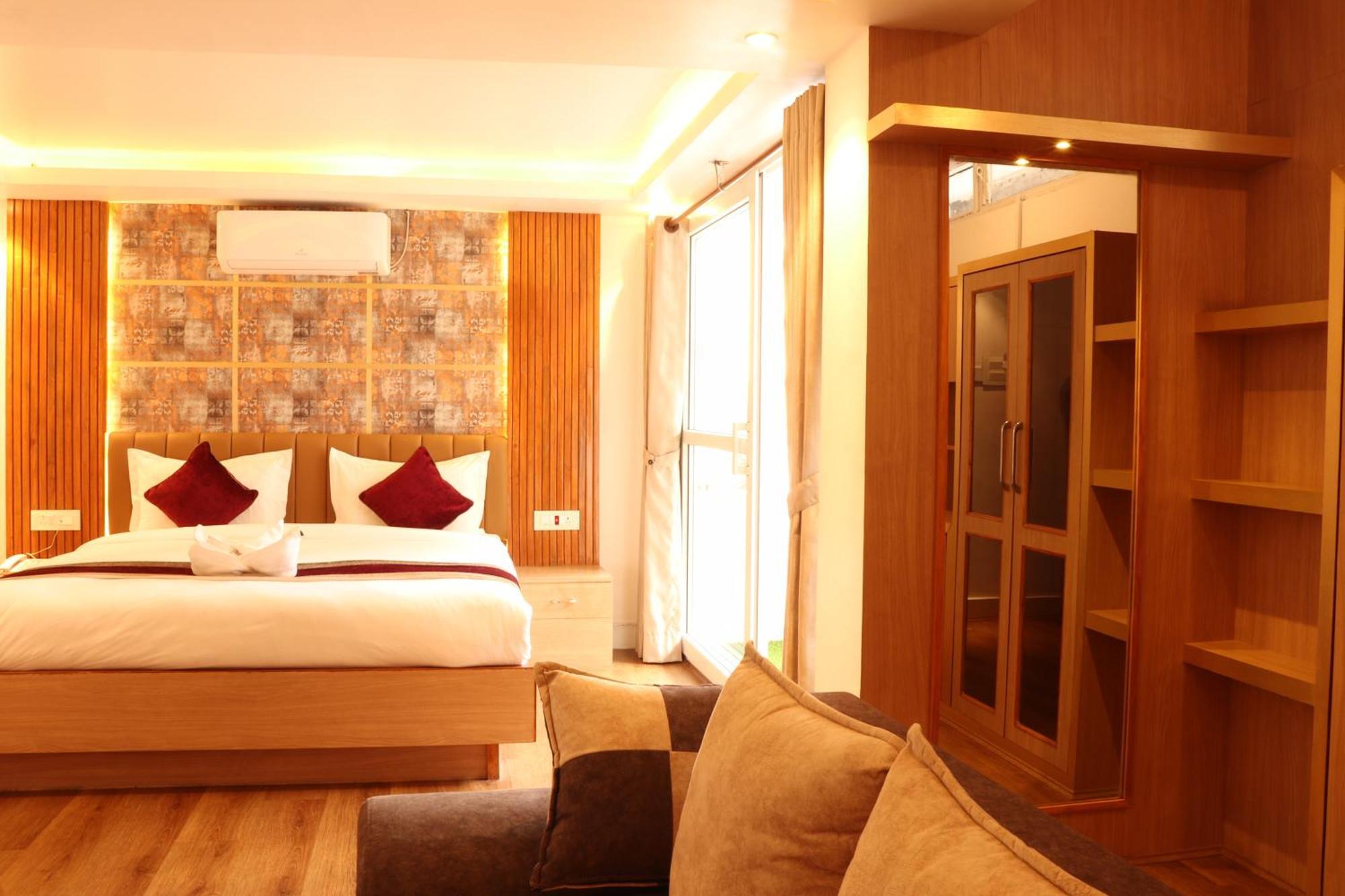 Hotel Elegant Kathmandu Inn エクステリア 写真